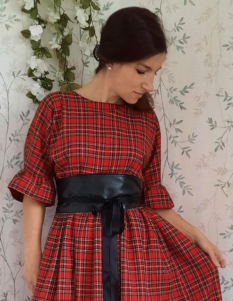 Abito tartan rosso, abito midi con ruches